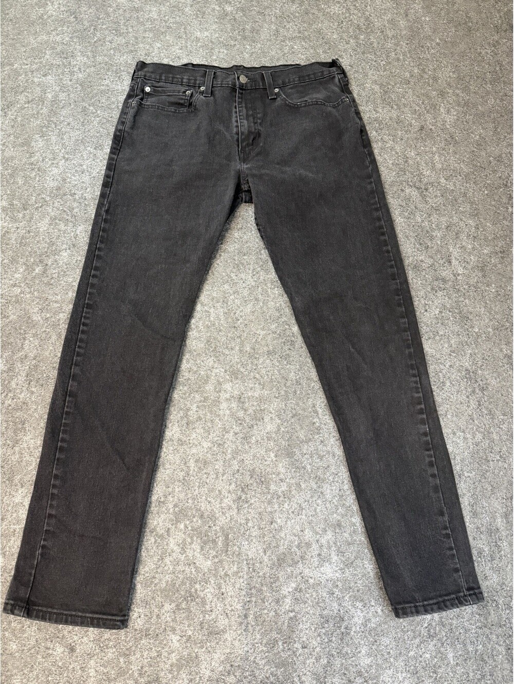 Levi’s502 Men’s Jeans 34x32 Black Taper Fit Denim Water Less Mexico